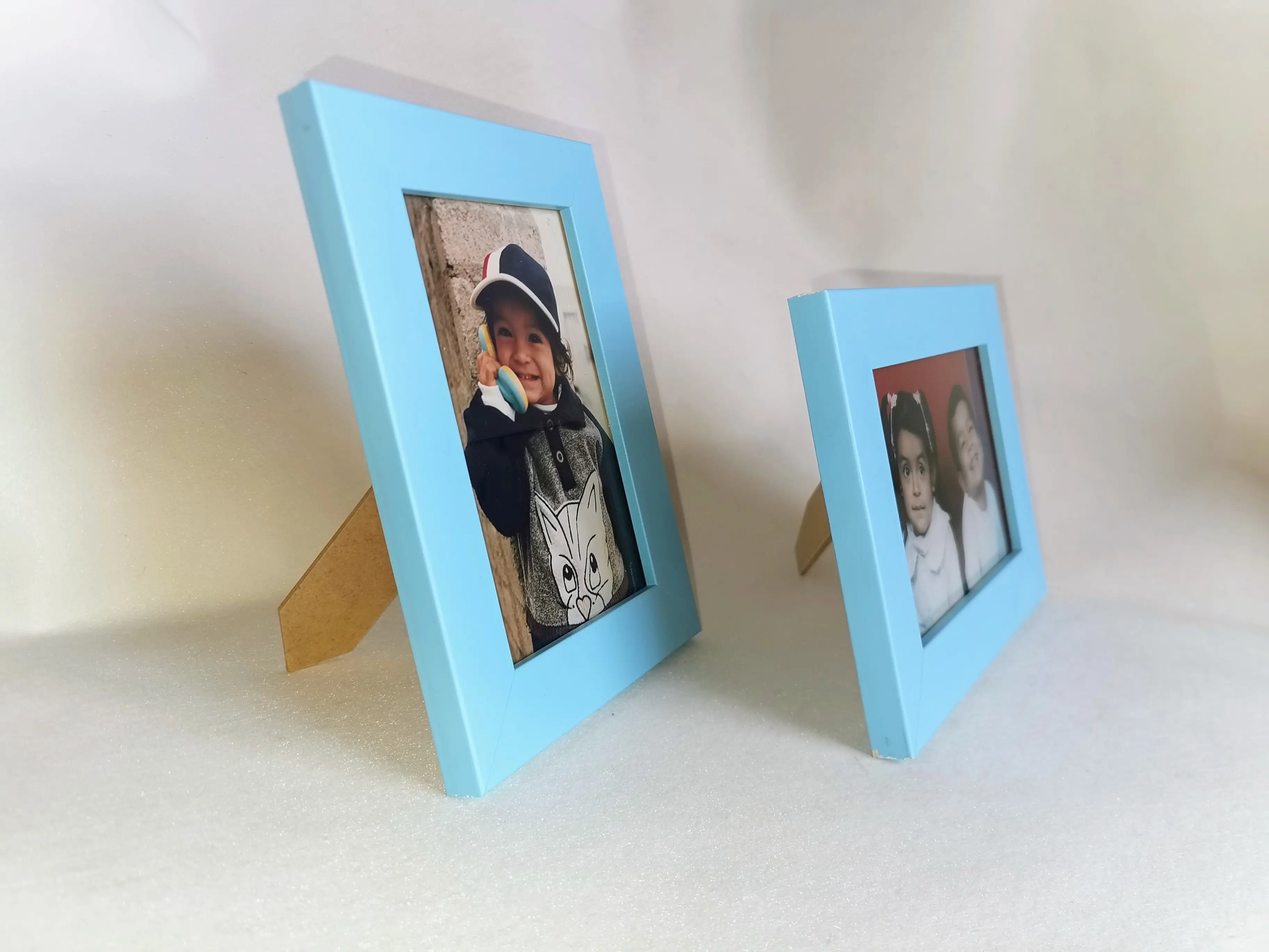 Cuadros de color celeste